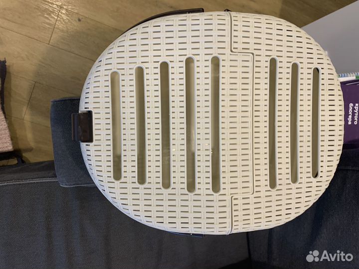 Переноска для животных пластиковая