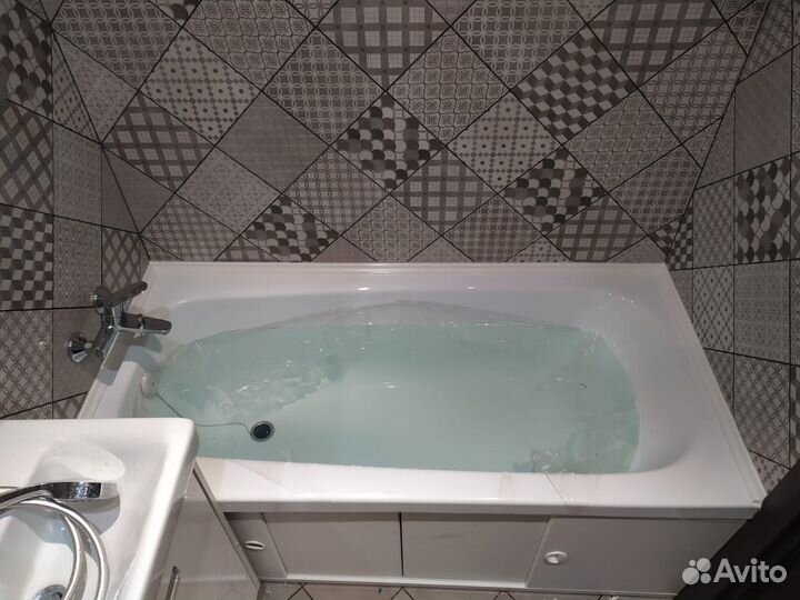 Установка акрилового вкладыша