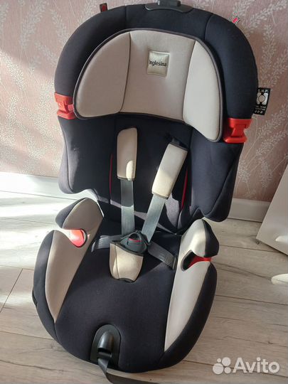 Автомобильное детское кресло автокресло