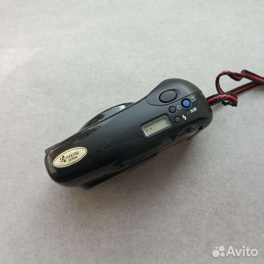 Плёночный фотоаппарат Yashica EZS Zoom 70