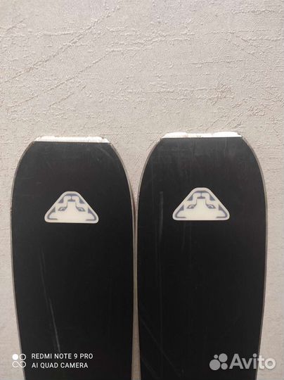 Горные лыжи. Скитур, фрирайд Dynafit Hokkaido