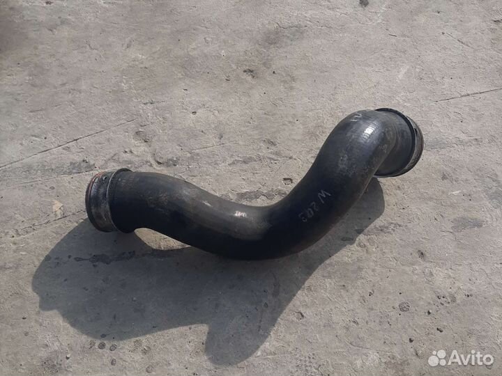 Патрубок интеркулера Mercedes W203 C Class