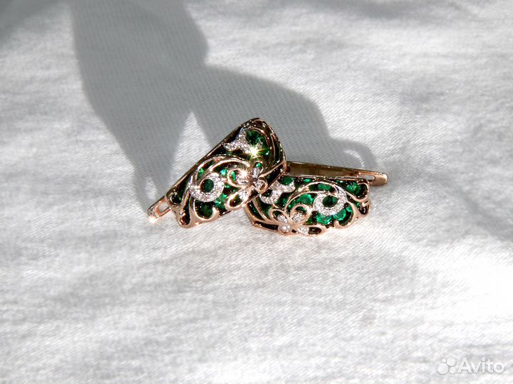 Золотой комплект 585 изумруды бриллианты