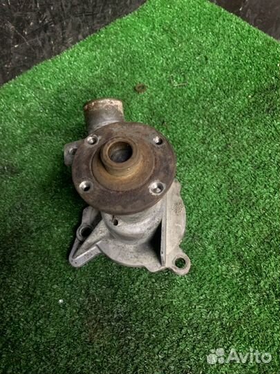 Помпа Bmw 5-Series E34 M20B25