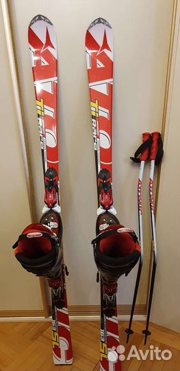 Горнолыжный комплект atomic