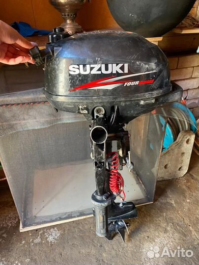 Лодочный мото suzuki 2.5 4-х тактный