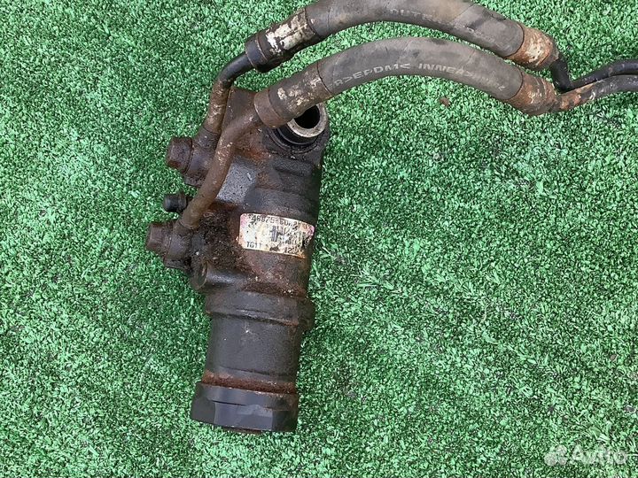 Цилиндр кдсс передний Toyota LC200