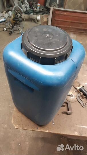 Бак пластиковый пищевой