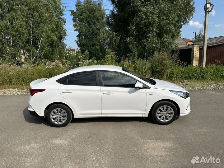 Hyundai Solaris 1.6 AT, 2021, 17 359 км