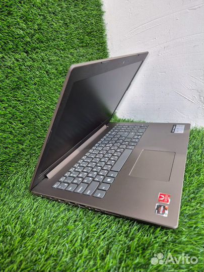 Ноутбук Lenovo ideapad 330