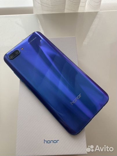 HONOR 10, 4/64 ГБ