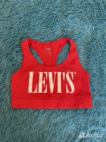 Топ levis