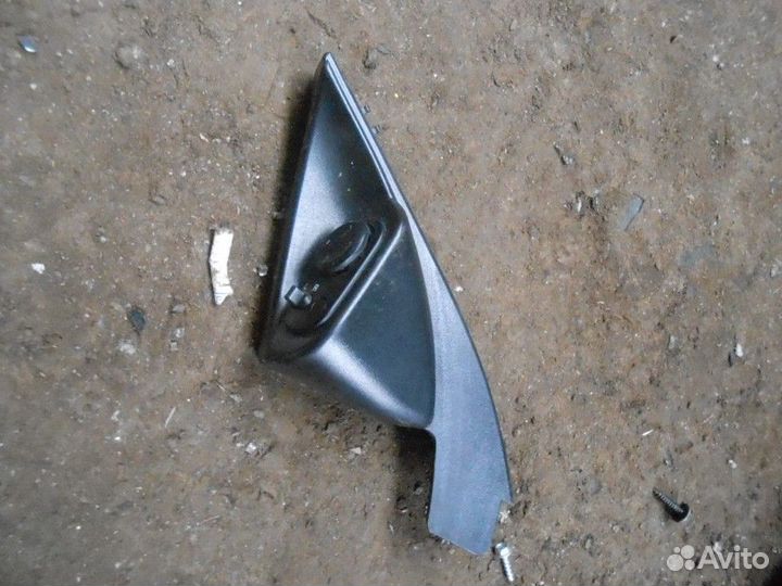 Крышка зеркала внутренняя левая Chevrolet Lacetti