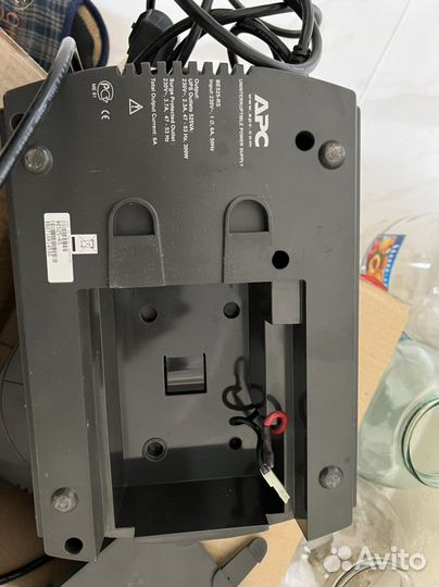 Стабилизатор напряжения аккумуляторный