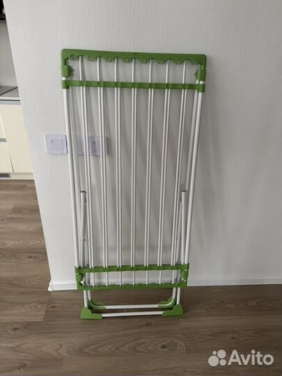 Сушилка для белья Berkraft Compact