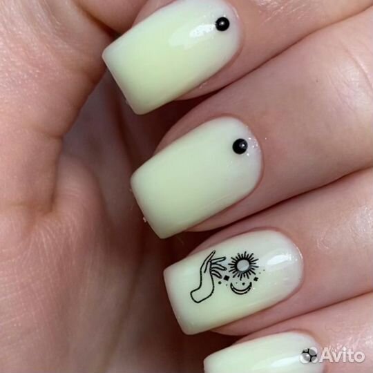 Маникюр, наращивание ногтей, выравнивание