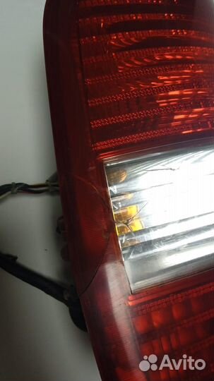 Фонарь задний киа карнивал 2006г