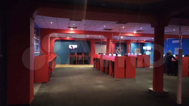 Свободного назначения, 395.5 м²