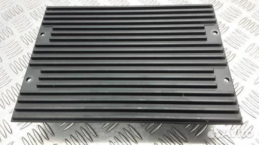 Усилитель музыки land rover freelander 2 (XBN04XL0