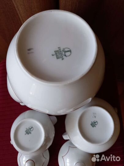 Фарфоровые Чайник / Кофейник Сахарница Сливочник