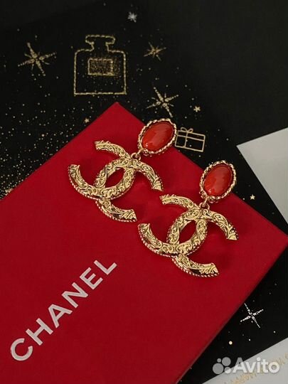 Серьги Chanel