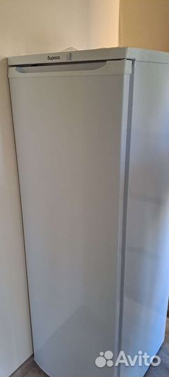 Новый холодильник Бирюса