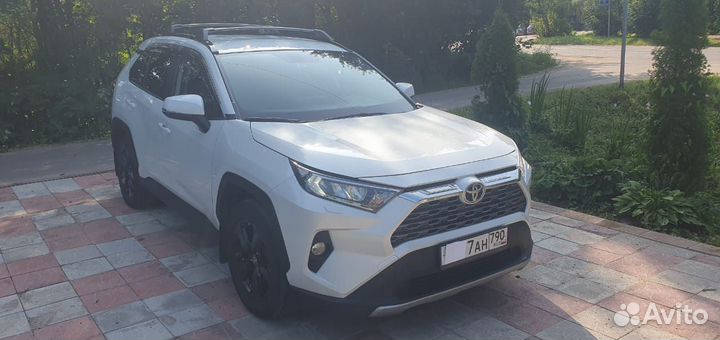 Багажник для Toyota rav 4 2021 (xa 50)