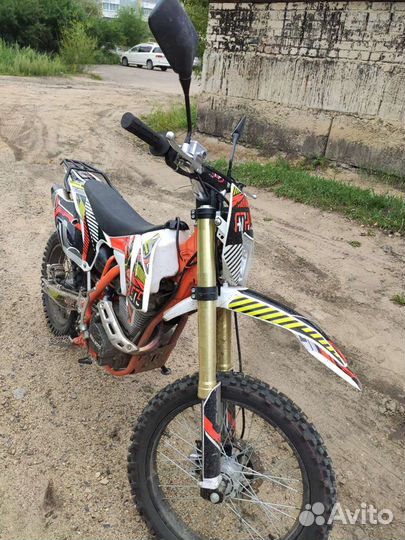 RegulMoto Athlete 250