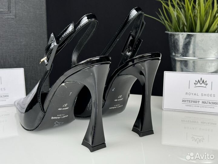Туфли женские Saint Laurent Jeanne Slingback