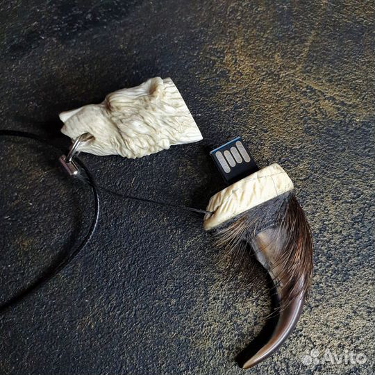 Флеш-карта USB (бивень мамонта,рог лося,коготь мам