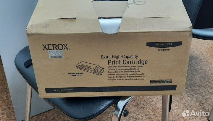 Картридж Xerox 106R01372 новый
