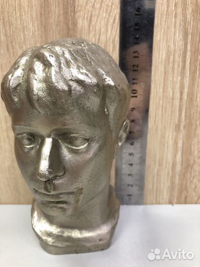 Бюст С.А Есенин