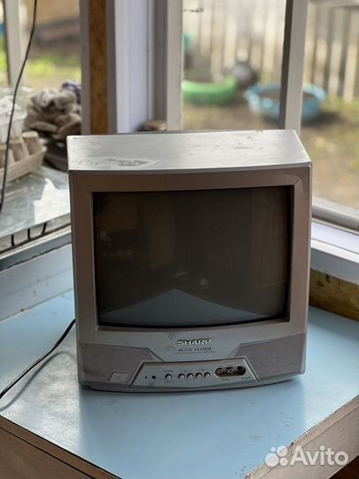 Телевизор sharp 14EM4RU