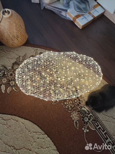 Лампа на потолок