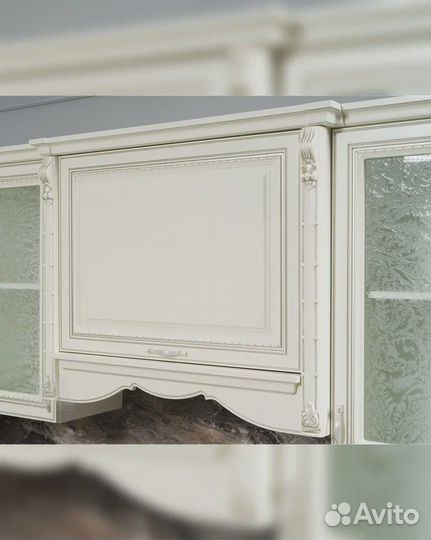 Модульная кухня в классике