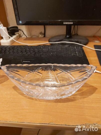 Салатницы хрустальные, лодочки