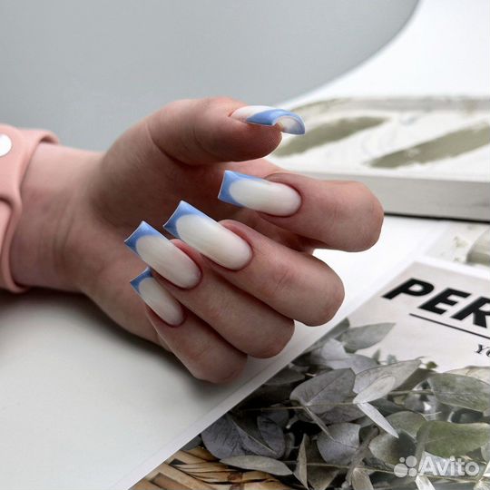 Маникюр, педикюр,наращивание ногтей