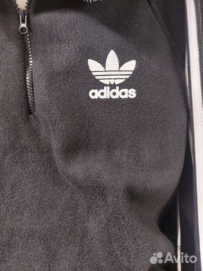 Женский спортивный костюм adidas
