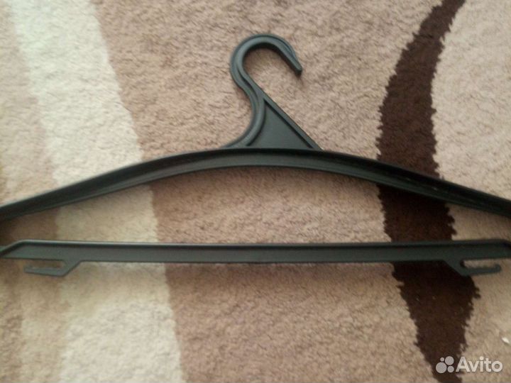 Вешалки 1шт