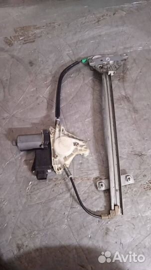 Стеклоподъемник передний левый Mitsubishi Carisma