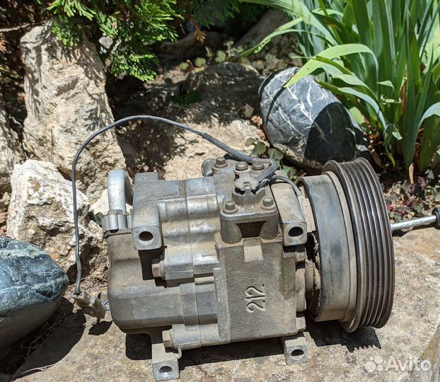 Компрессор кондиционера Mazda Premacy
