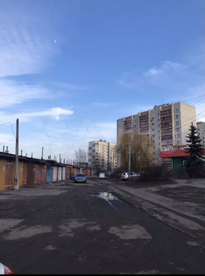 Гараж, > 30 м²