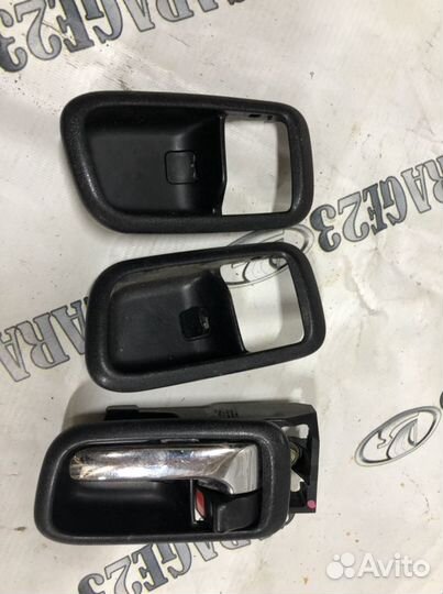 Облицивка внутрених ручек для Lexus Rx 300