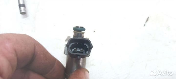 Форсунка топливная Ford 2.0 ecoboost