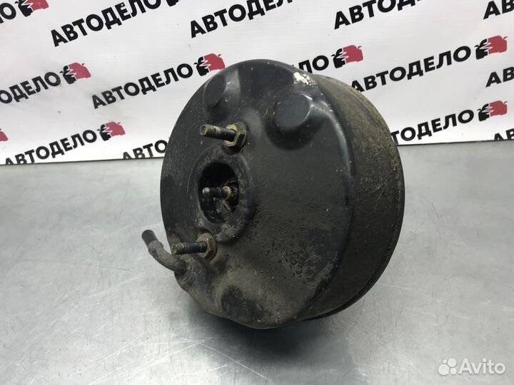 Усилитель тормозов Nissan Sunny B12 1987 г.в