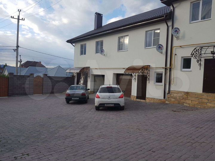 Таунхаус 160 м² на участке 3 сот.