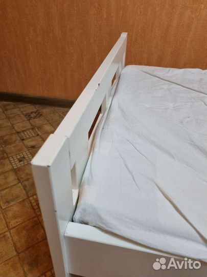 Детская кровать IKEA с матрасом