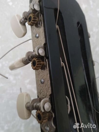 Гитара акустическая 6 струн