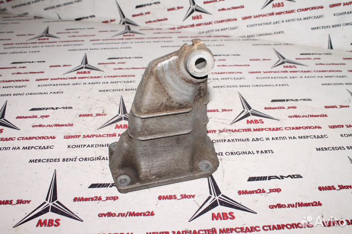 Опора двигателя m113 W220 мерседес