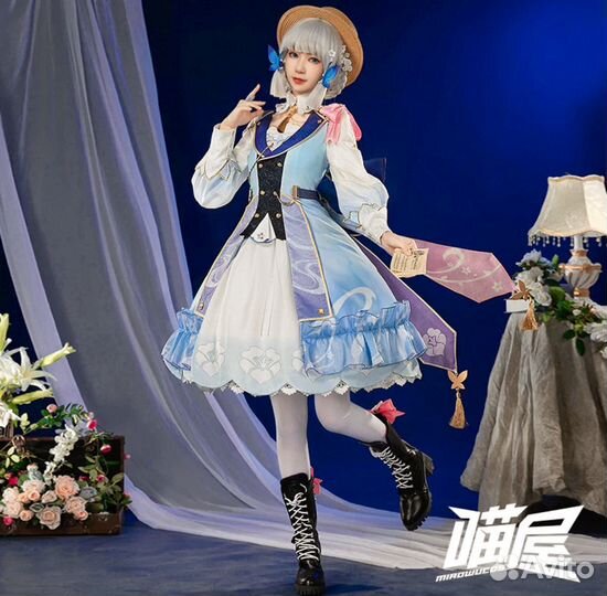 Геншин Импакт Аяка косплей